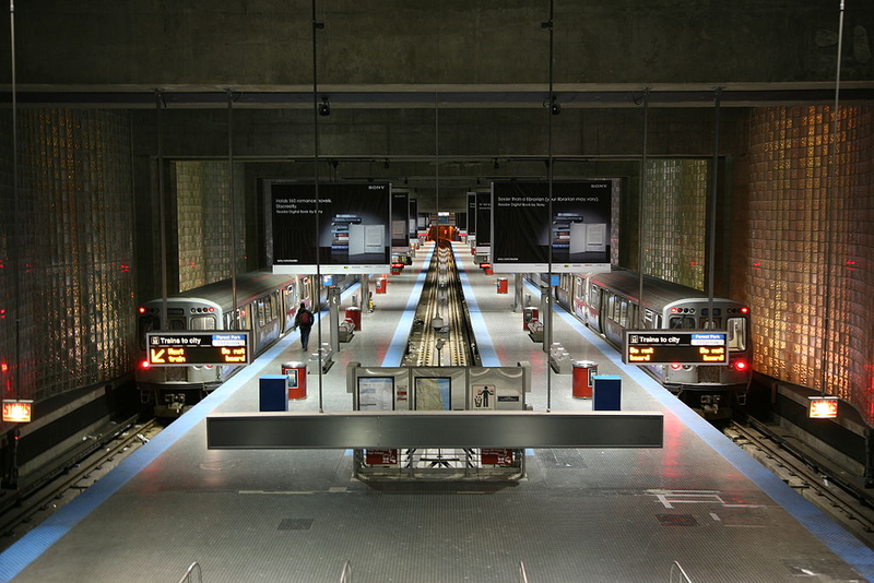 Illustration for article titled Eye-Poppingly Gorgeous Underground Stations from Around The World